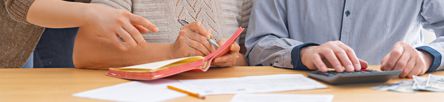 Hilfeleistungen und Finanzierung der Pflege